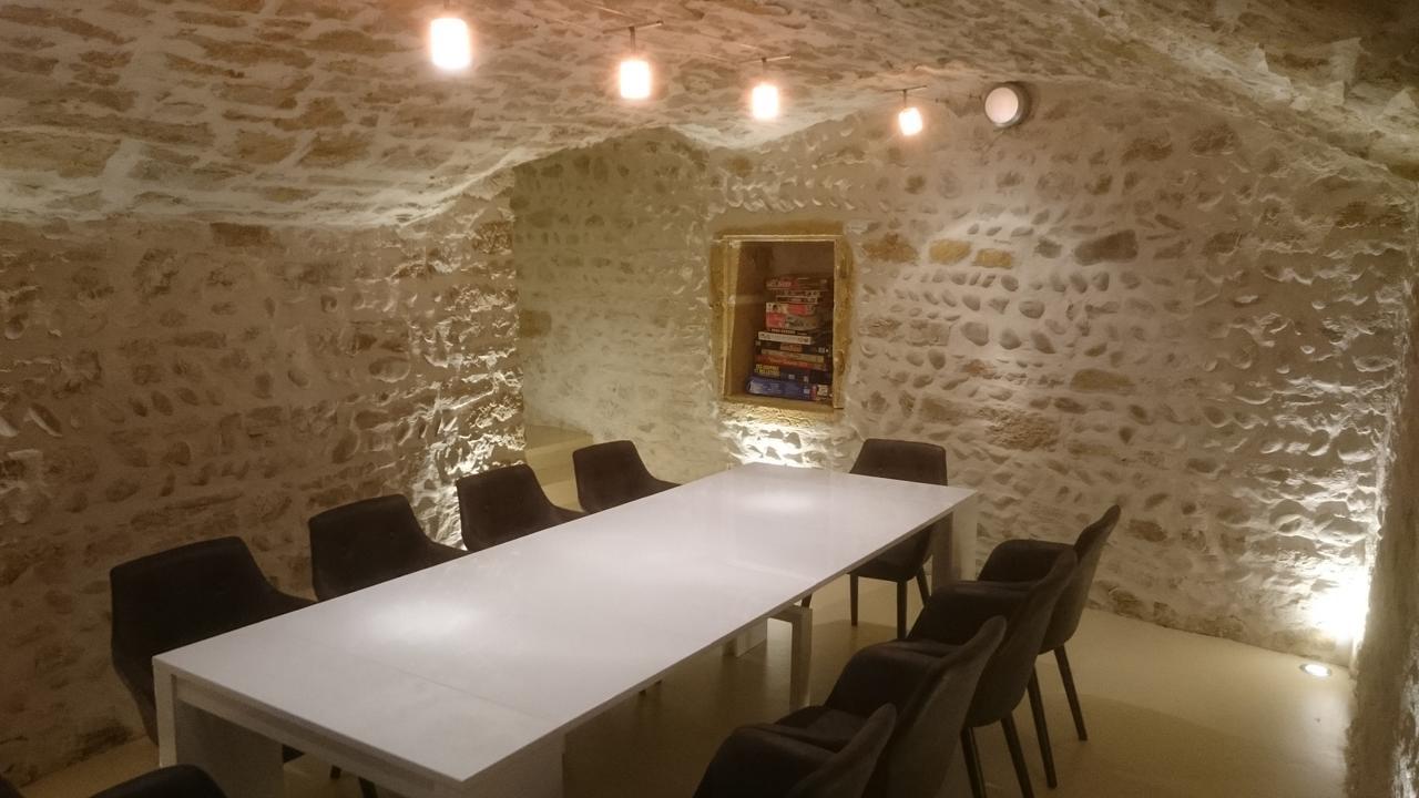 Le Relais Des Dames Bed & Breakfast Neuville sur Saone Bagian luar foto